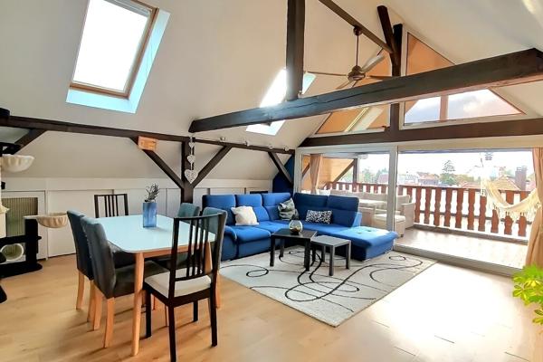 Du volume (145m2), du style et une belle vue– Duplex à Lingolsheim