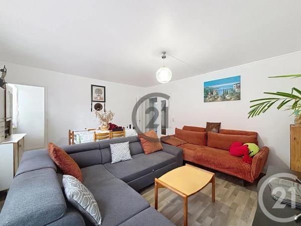 Appartement à vendre  4 pièces - 91,70 m 2   NOGENT SUR SEINE  - 10