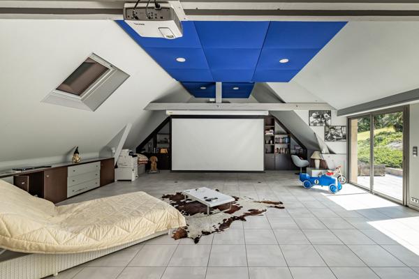 Vente Maison d'architecte Brive-la-Gaillarde 13 Pièces 392 m²