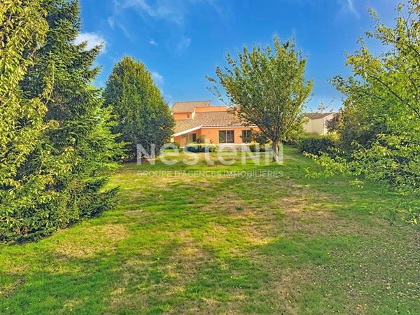 Maison 20min de Limoges, 10 pièce 344 m2, double garage, 6 chambres, 2 chambres parentales, grande terrasse, cuisine d'été.