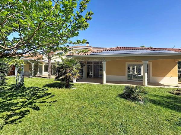 PROPRIÉTÉ D’EXCEPTION – 422 m² DE CHARME & D’ART DE VIVRE