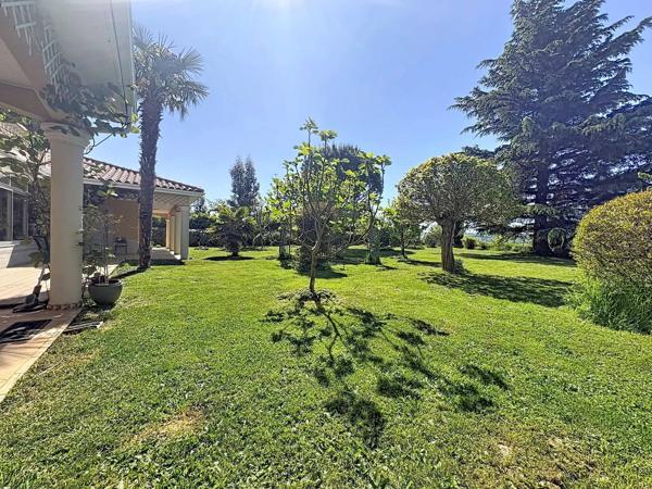 PROPRIÉTÉ D’EXCEPTION – 422 m² DE CHARME & D’ART DE VIVRE