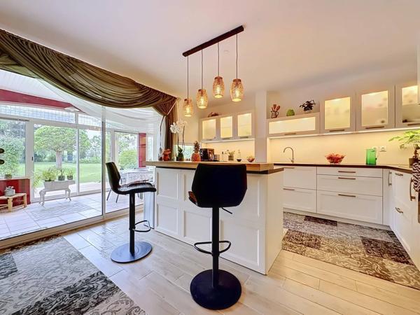 PROPRIÉTÉ D’EXCEPTION – 422 m² DE CHARME & D’ART DE VIVRE