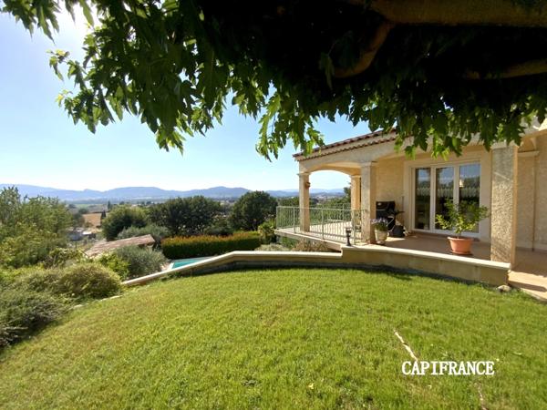 Maison de 192 m² avec piscine et vue exceptionnelle