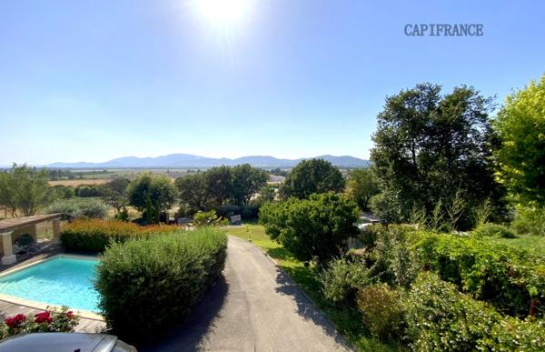 Maison de 192 m² avec piscine et vue exceptionnelle
