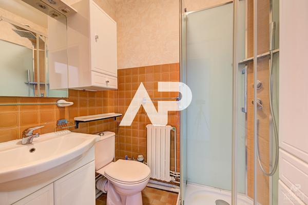 Appartement Bougival 1 pièce(s) 38.36 m2 184 000 € **  - Référence  20061