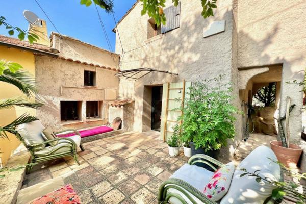 Golfe de saint-tropez-villa 100M2 loi carrez À SAISIR !