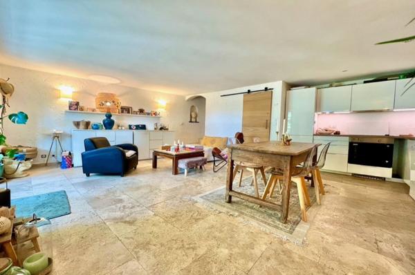 Golfe de saint-tropez-villa 100M2 loi carrez À SAISIR !