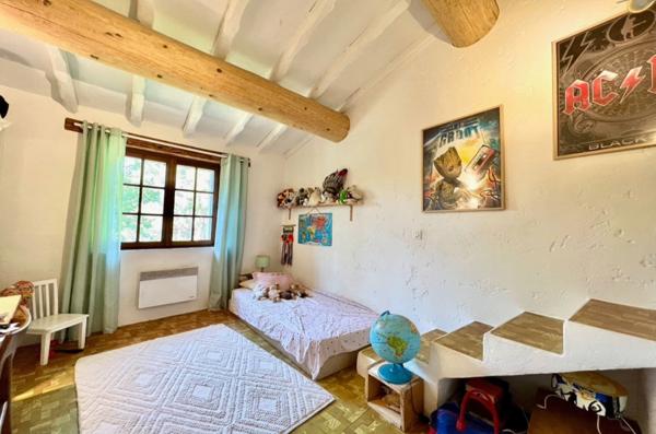 Golfe de saint-tropez-villa 100M2 loi carrez À SAISIR !