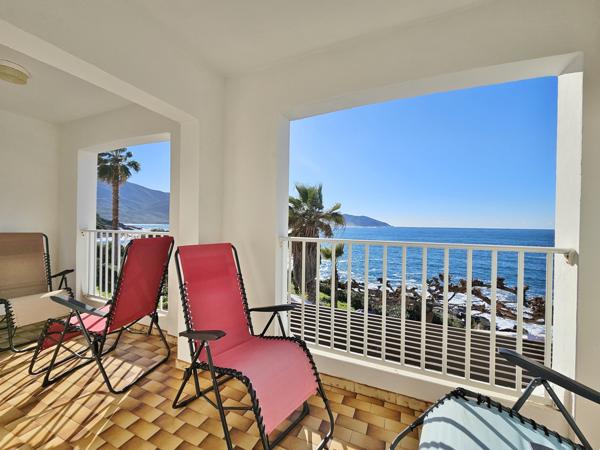 30 minutes d'AJACCIO - Immeuble de 6 appartements pieds dans l'eau Casaglione (20111)