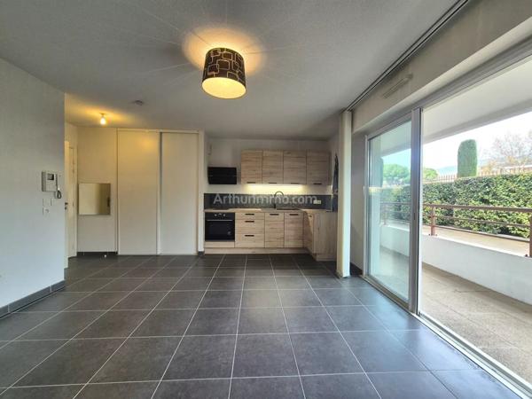 Location Appartement 1 pièces 29 m2 à Draguignan
