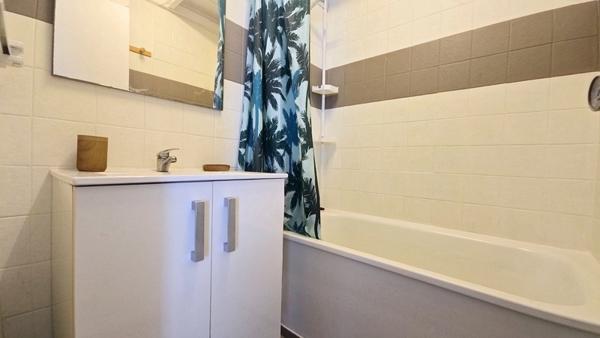 Appartement à vendre 150 000 € Saint-François 1 pièce 25 m² DPE
