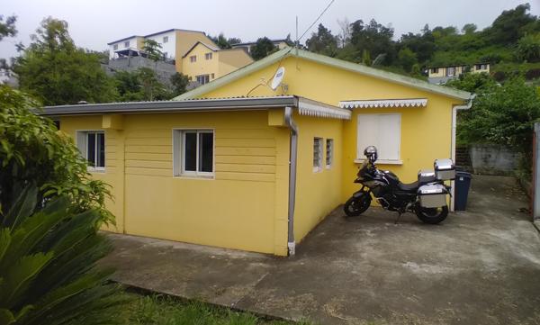 Maison F5 (120m²) sur terrain de 920 m². Cap Camélias SAINT LEU. 225 000 €