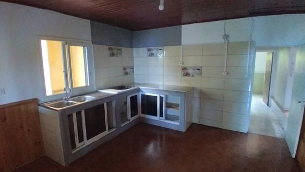 Maison F5 (120m²) sur terrain de 920 m². Cap Camélias SAINT LEU. 225 000 €