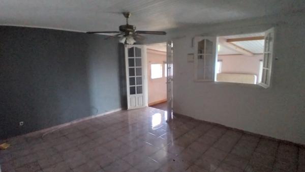 Maison F5 (120m²) sur terrain de 920 m². Cap Camélias SAINT LEU. 225 000 €