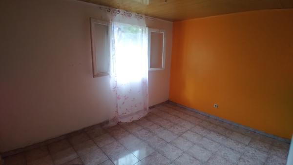 Maison F5 (120m²) sur terrain de 920 m². Cap Camélias SAINT LEU. 225 000 €