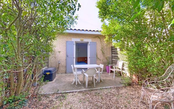 Maison à vendre    2 pièces •  Calvisson