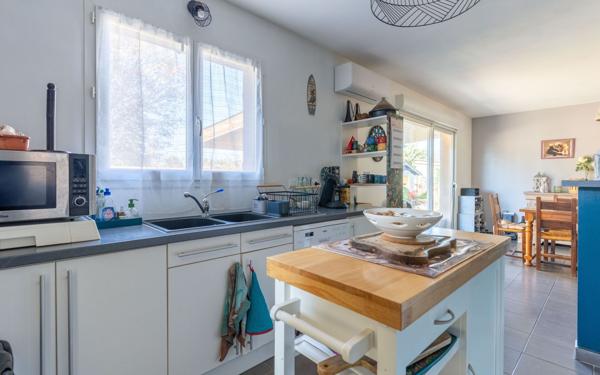 Maison à vendre    4 pièces •  Parentis-en-Born