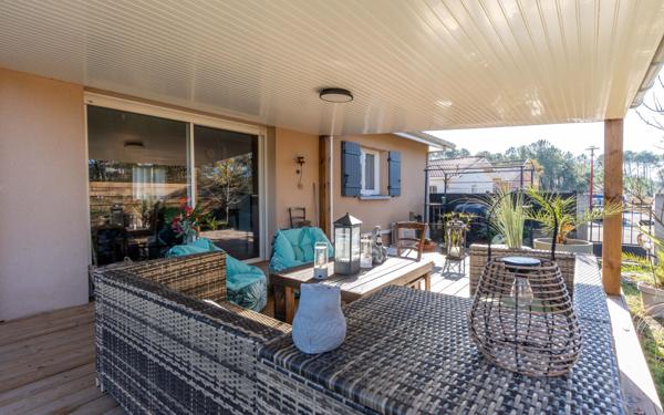 Maison à vendre    4 pièces •  Parentis-en-Born