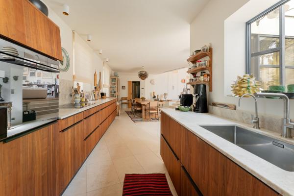 Vente Maison de luxe Aigues-Mortes 9 Pièces 310 m²