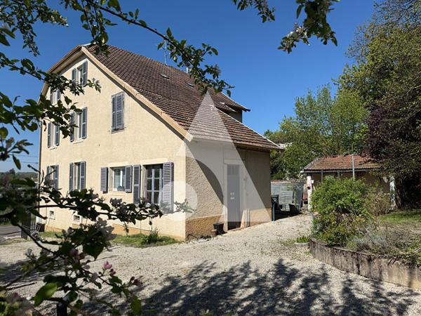 Maison 10 pièces 230 m2