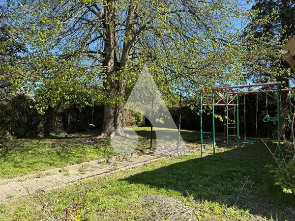 Maison 10 pièces 230 m2