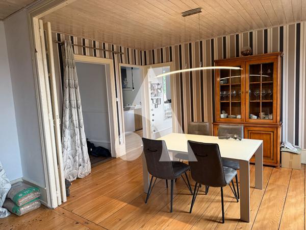 Maison 10 pièces 230 m2