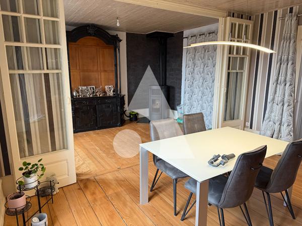 Maison 10 pièces 230 m2
