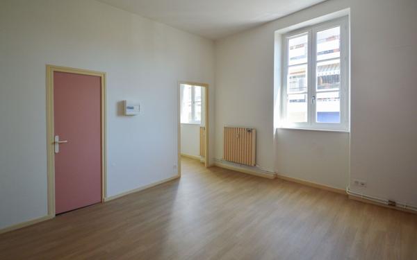 Appartement à louer    1 pièce •  Pau