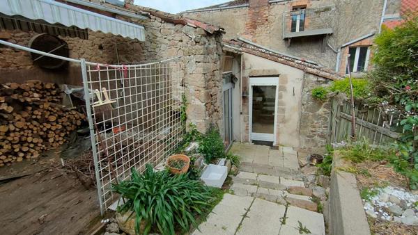 Immeuble de rapport Mortagne sur Sevre 6 pièces 160 m2