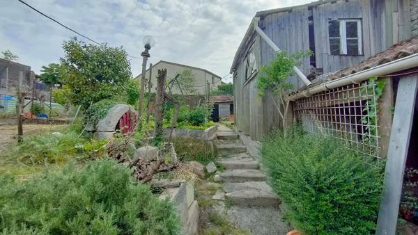 Immeuble de rapport Mortagne sur Sevre 6 pièces 160 m2