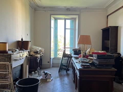 Maison bourgeoise 368 m2 terrain 2030 m2 Alès (30100)