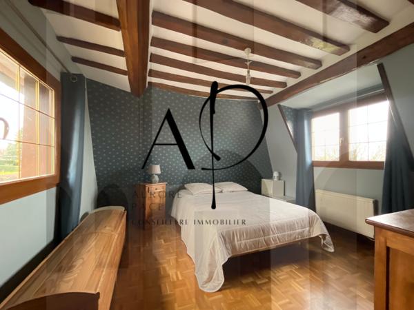 Pont-Audemer (27500) MAISON TRIQUEVILLE - PROXIMITÉ PONT AUDEMER - 145 M2 - UN GARAGE - 4 CHAMBRES - TERRAINS 2239 M2