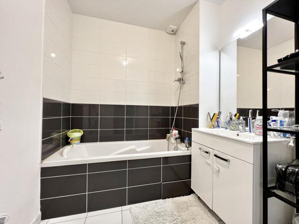 Maison 4 pièces 90m2 sur 177m2 de terrain
