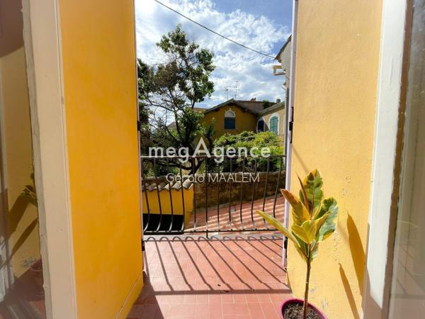 Appartement à ROQUEBRUNE-SUR-ARGENS, 83520 - 1 pièce 17m²