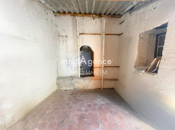 Appartement à ROQUEBRUNE-SUR-ARGENS, 83520 - 1 pièce 17m²