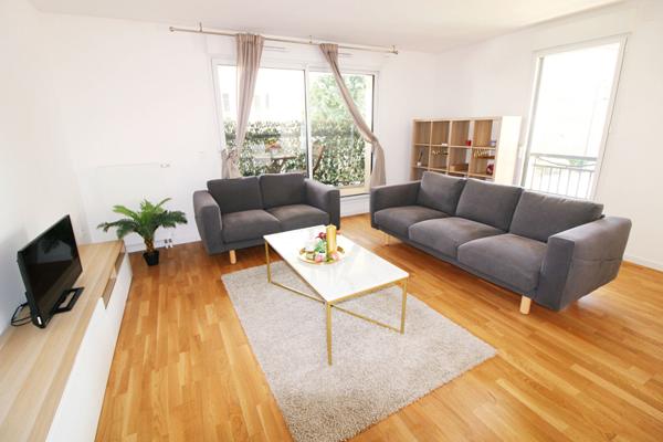 SURESNES limite PUTEAUX: Appartement 3 pièces de 70m² avec balcon et parking