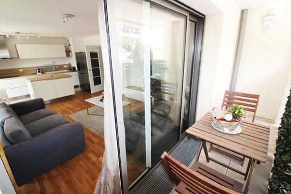 SURESNES limite PUTEAUX: Appartement 3 pièces de 70m² avec balcon et parking