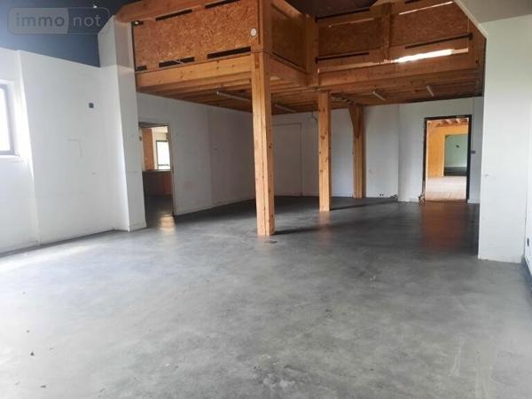 Local professionnel à vendre à Campel en Ille-et-Vilaine (35330), ref : 3211