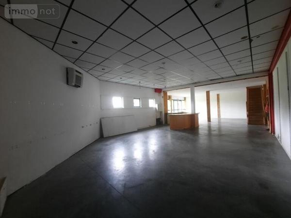 Local professionnel à vendre à Campel en Ille-et-Vilaine (35330), ref : 3211