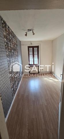 Immeuble de 3 appartements avec entrées séparées !