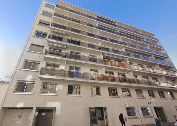 Parking / Box à louer à Villeurbanne (69100)