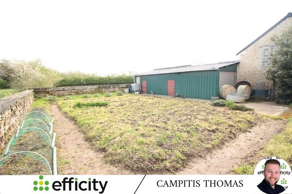 Terrain
        
        - 340 m² 19 800 € *