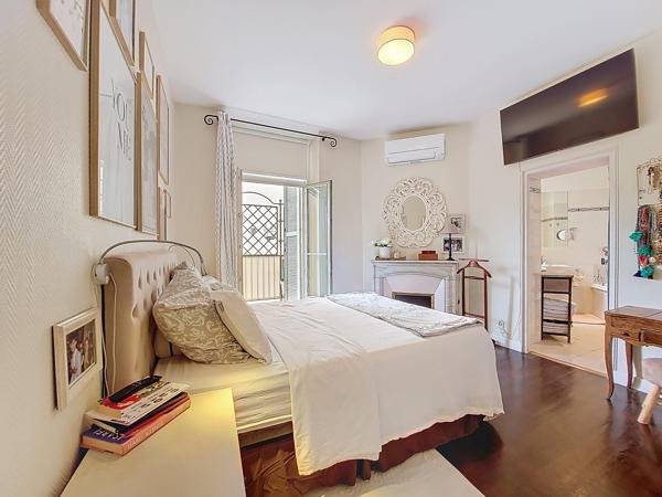 Au coeur du Vieux Cannet - Superbe 4 pièces de caractère de 121 m²