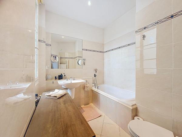 Au coeur du Vieux Cannet - Superbe 4 pièces de caractère de 121 m²
