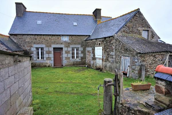 MAISON EN PIERRE A RENOVER