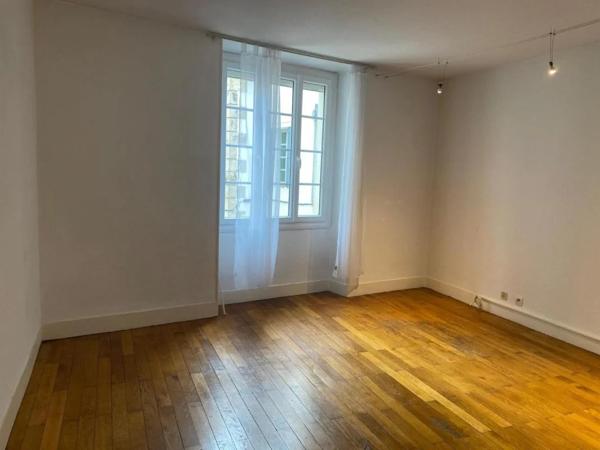 Appartement à louer à Aubenas (07200)
