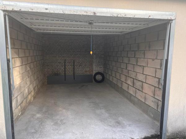 Location parking / box Amiens - 91 €/mois