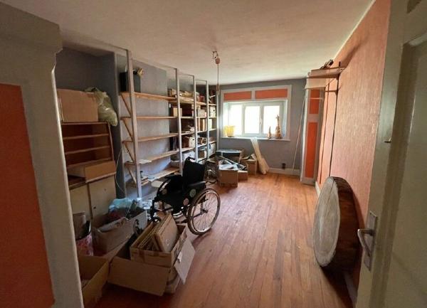 Maison à vendre    8 pièces •  Rambervillers