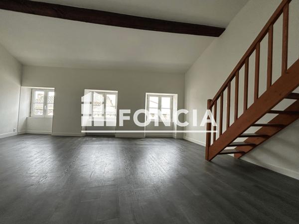 Location Appartement 3 pièces 81.13 m² - 3 RUE SAINT NICOLAS La Rochelle 17000
